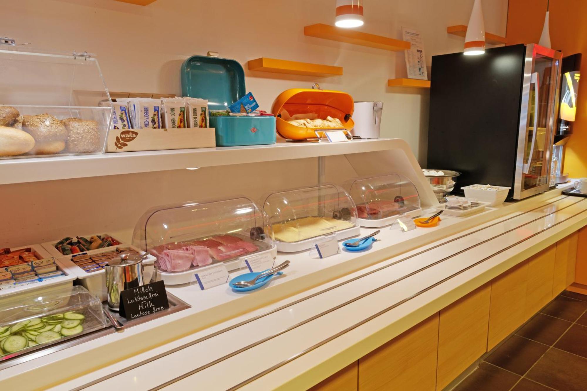 Ibis Budget Hotel Bonn Sued Konigswinter Bagian luar foto