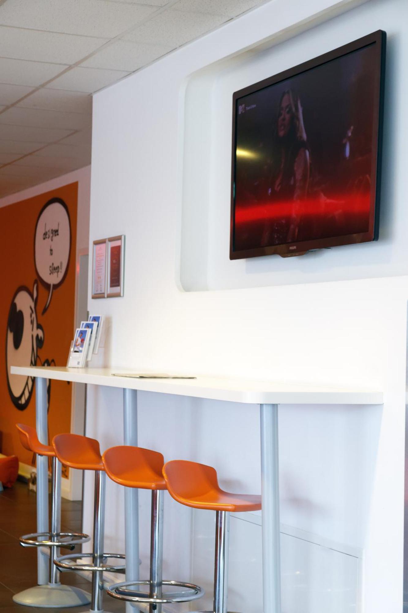 Ibis Budget Hotel Bonn Sued Konigswinter Bagian luar foto